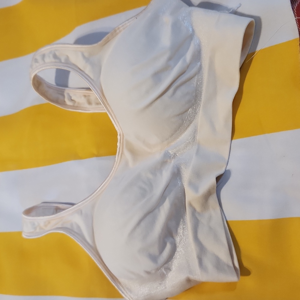 Bali Soft Cream Bra
